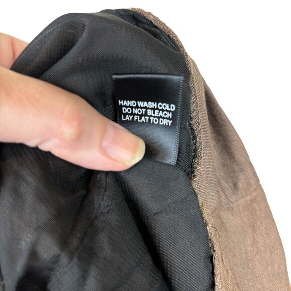 Aryn K. blouse, size Medium. beaded, geometric, casual, NWT, office, vacation - Picture 14 of 14